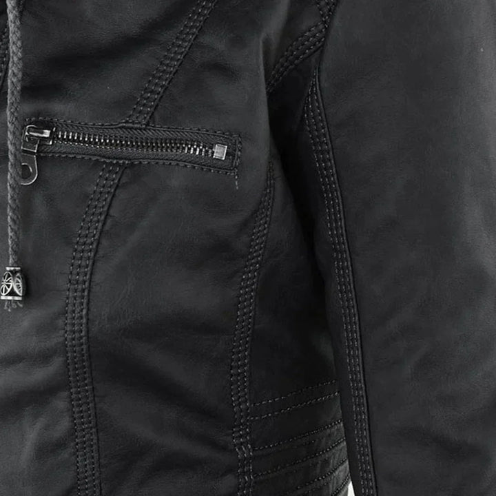 Echoarchiv | Stilvolle Motorradjacke mit Kapuze