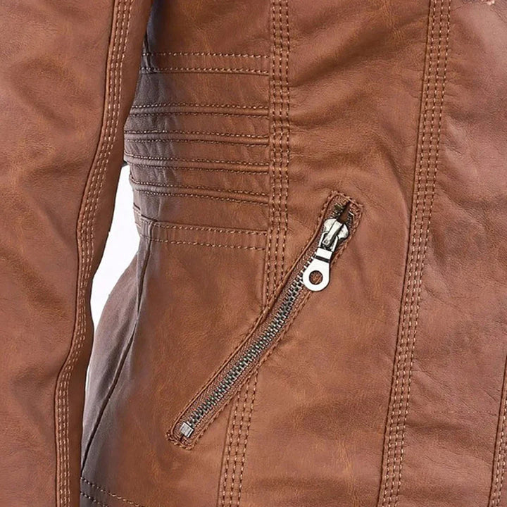Echoarchiv | Stilvolle Motorradjacke mit Kapuze