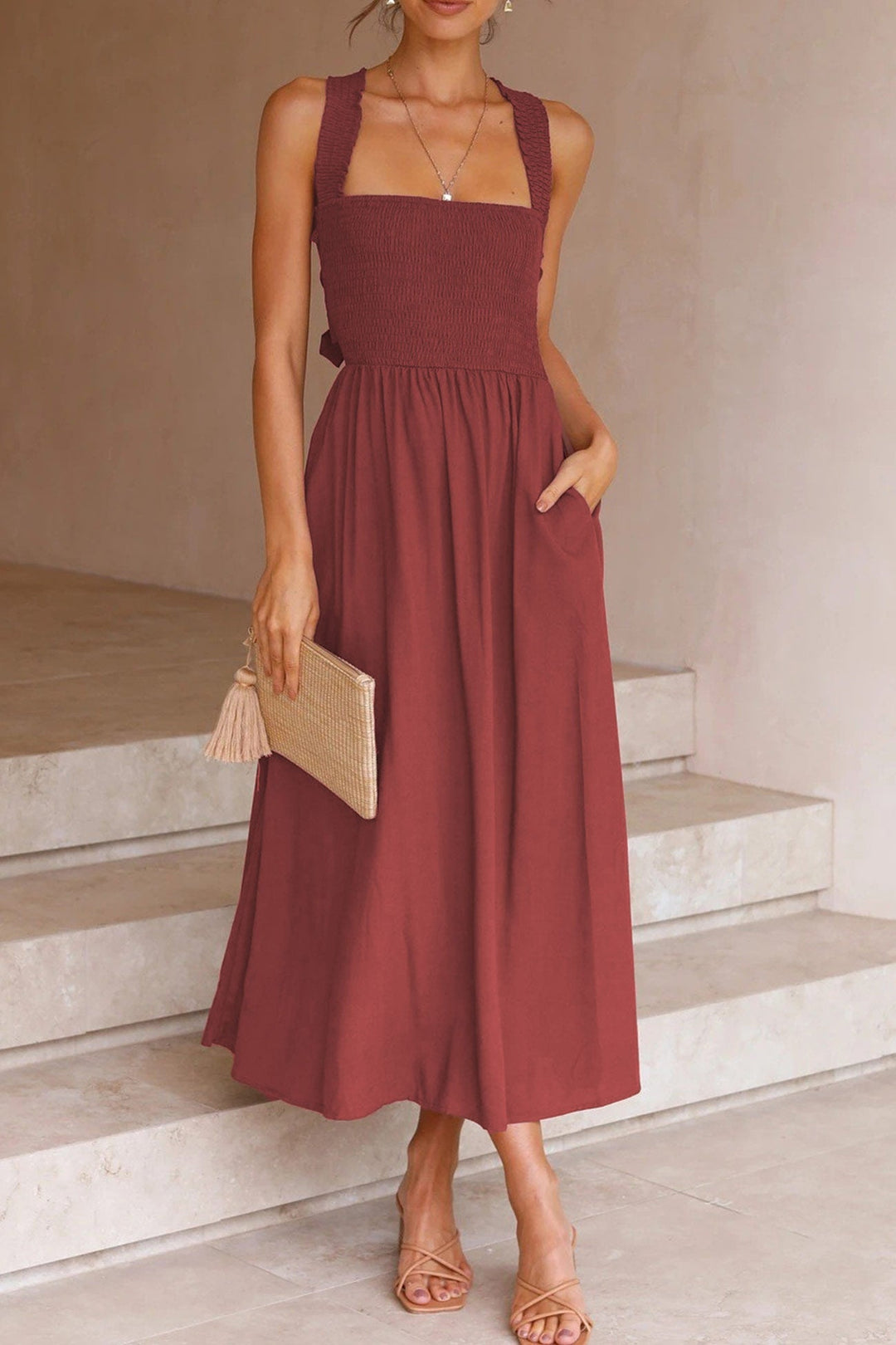 Crisscross Tie-Back Midi Kleid – Élara