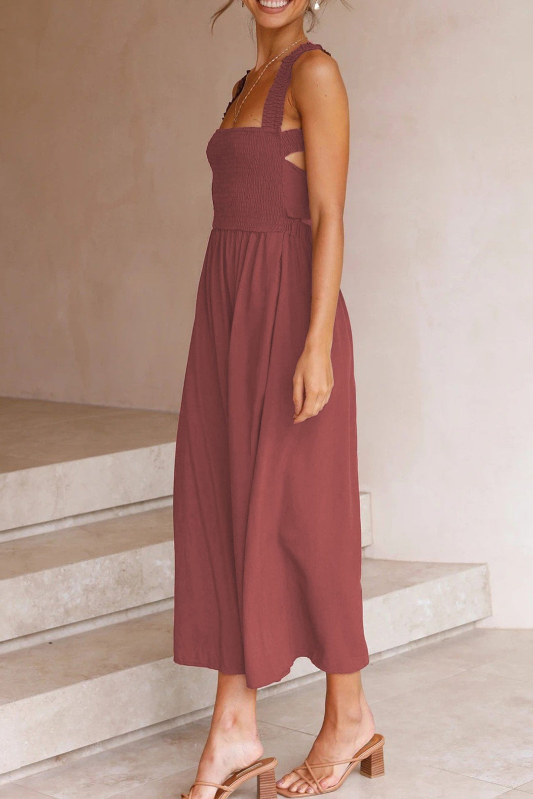 Crisscross Tie-Back Midi Kleid – Élara
