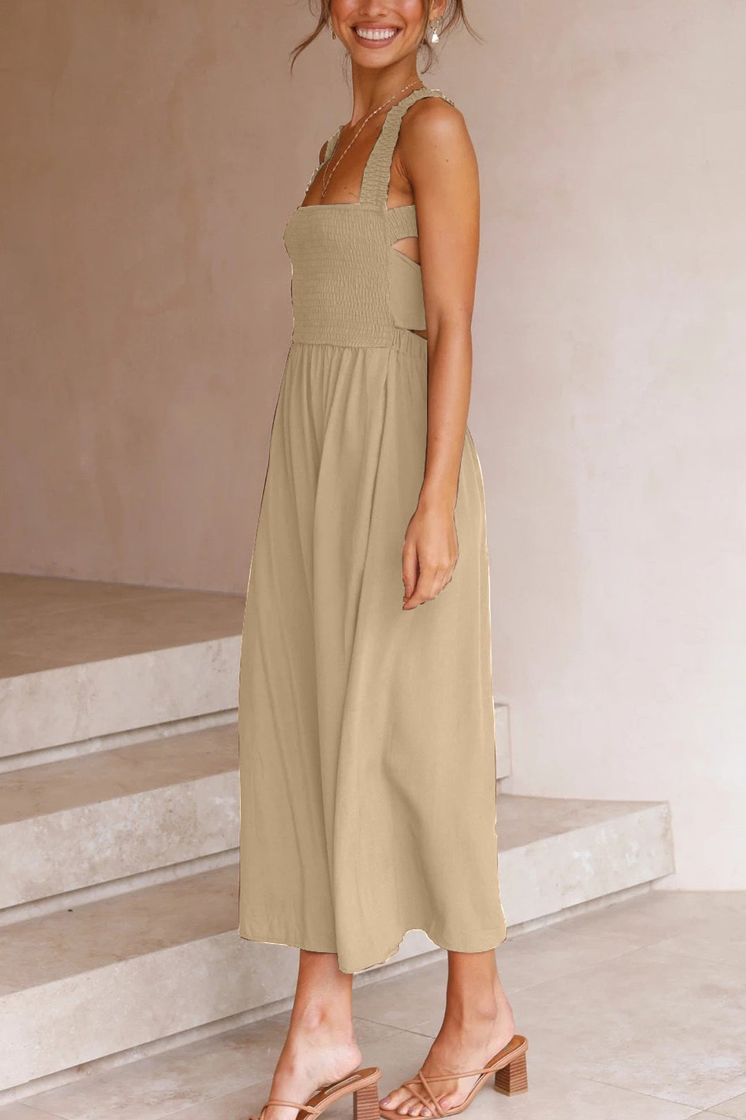 Crisscross Tie-Back Midi Kleid – Élara