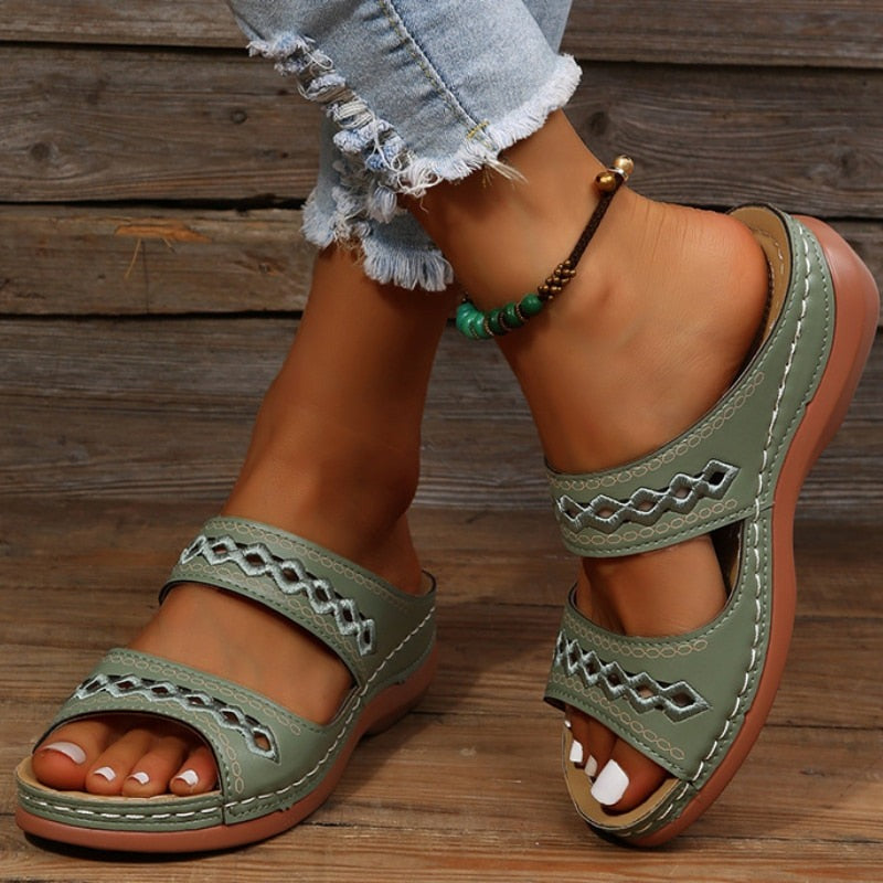 Echoarchiv | Orthopädische Sandalen
