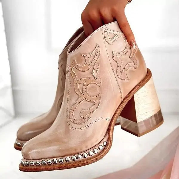 Echoarchiv | palmer Norwich Bestickte Lederstiefel