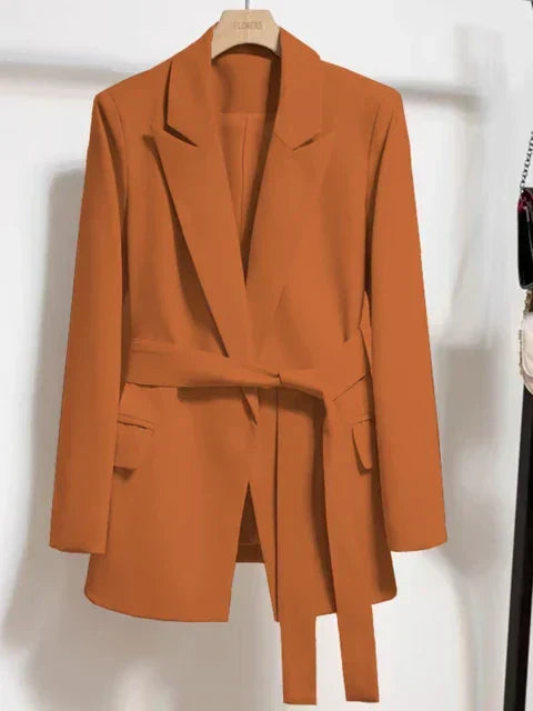 Blazer mit Taillengürtel und Taschen - Emilia – Valéne