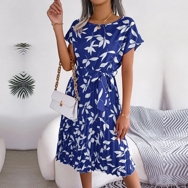 Echoarchiv | Elegantes Floral Kleid für Jeden Anlass