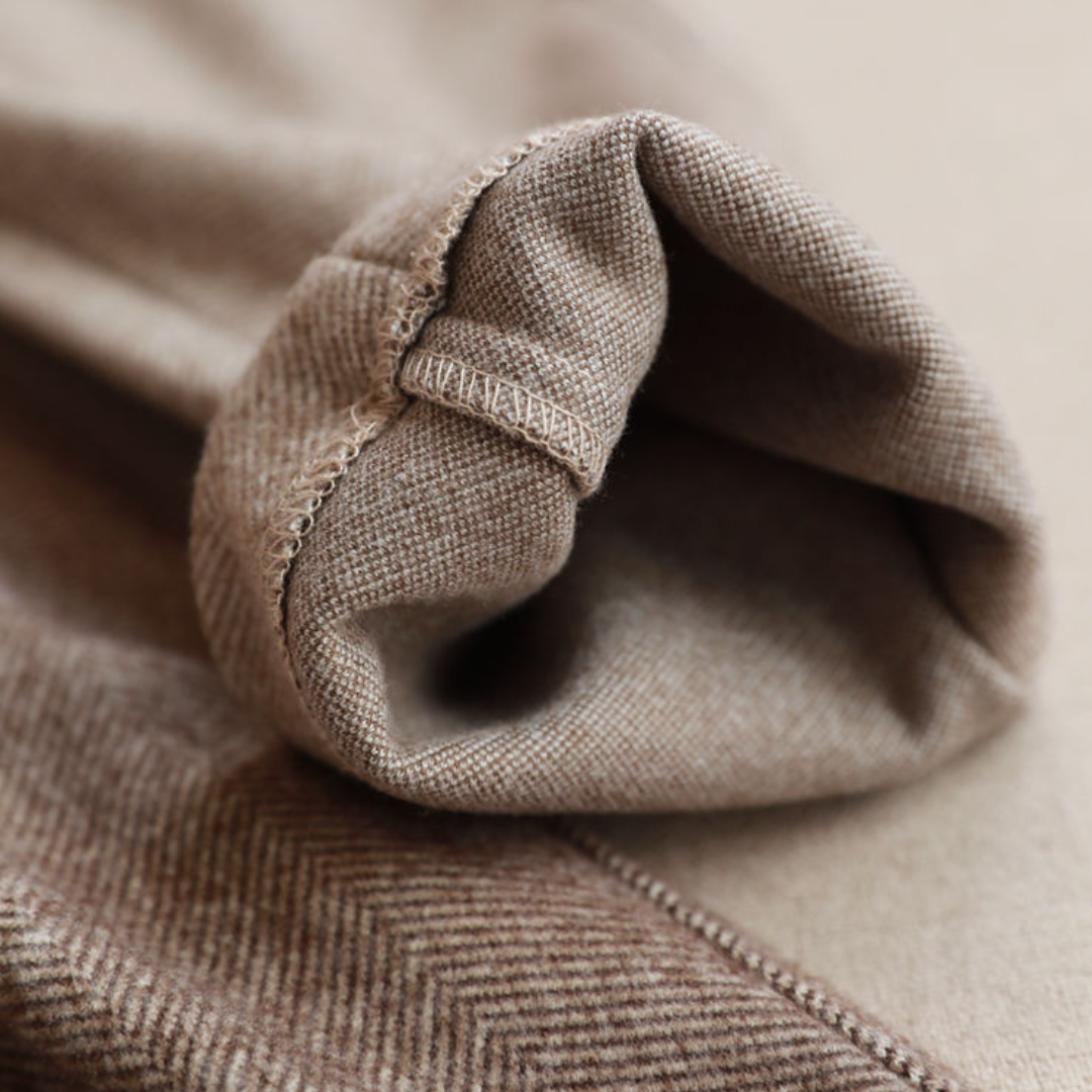 Damenhose mit Fischgrätmuster für vielseitige Kleidung in allen Jahreszeiten – Avélisse