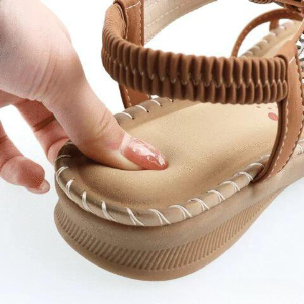 Echoarchiv | Orthopädische Sandalen