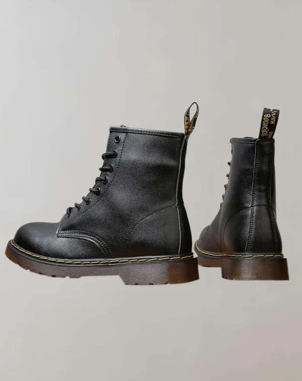 Bequeme Schlittschuhstiefel mit hohem Schaft Echoarchiv