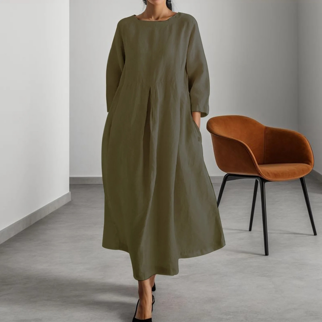 Echoarchiv | Schlichtes Leinenkleid mit Rundhalsausschnitt