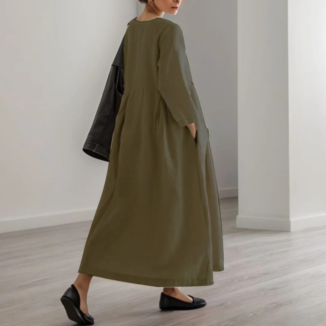 Echoarchiv | Schlichtes Leinenkleid mit Rundhalsausschnitt