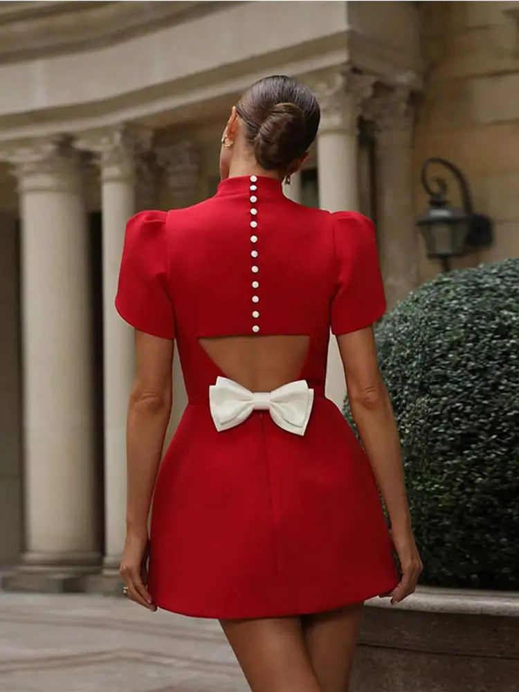 Charmantes Minikleid – Umarmen Sie Zeitlose Eleganz! – Élara