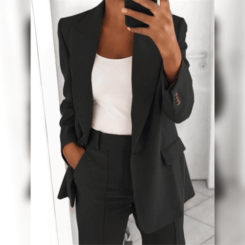 Echoarchiv | Eleganter Anzug für Frauen
