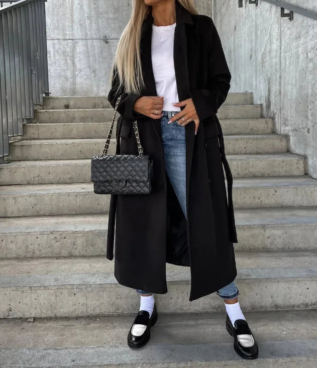 Echoarchiv | Schicker Maßgefertigter Mantel für Frauen Warmer und Klassischer Winterlook
