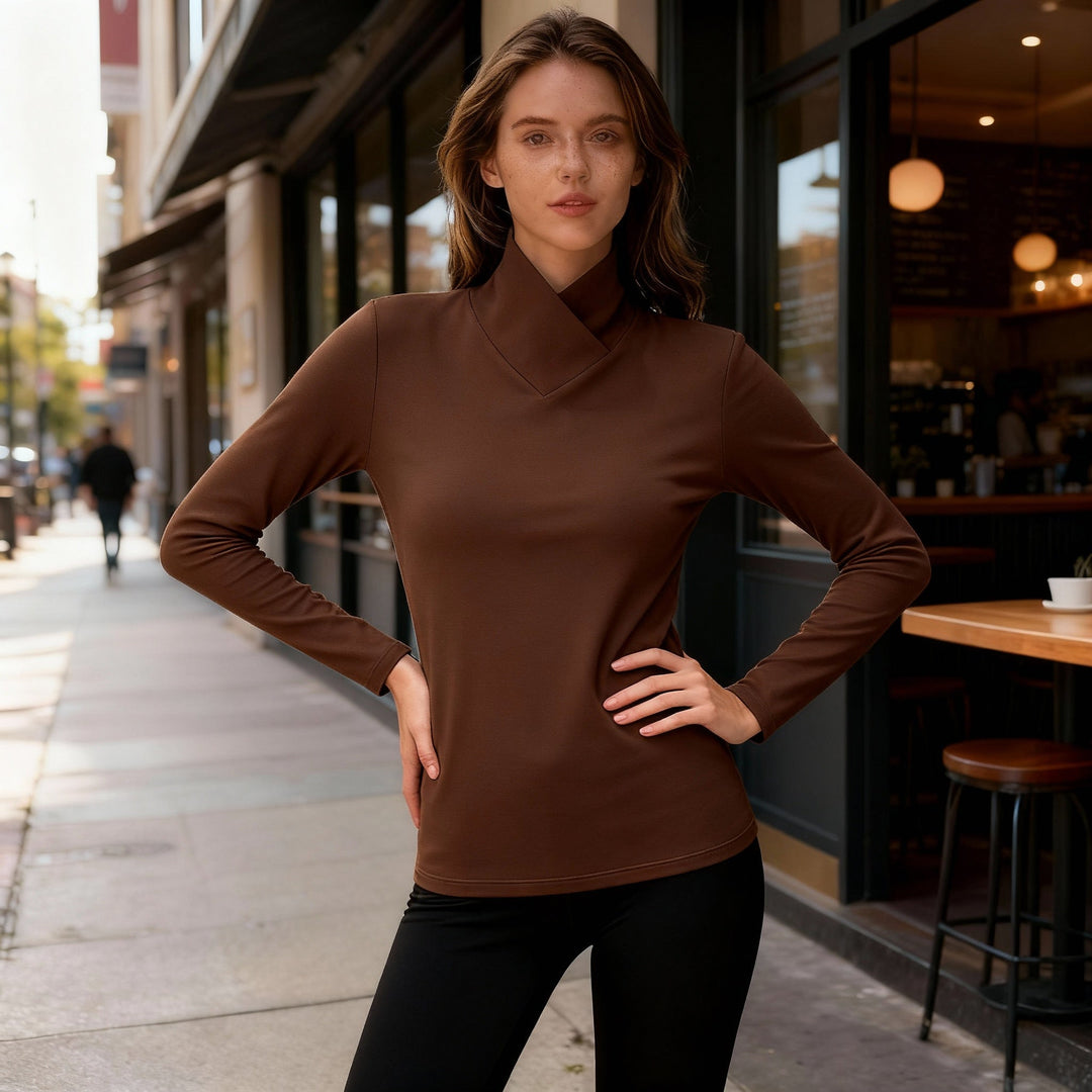 Echoarchiv | Eleganter Rollkragenpullover Mit Hohem Kragen