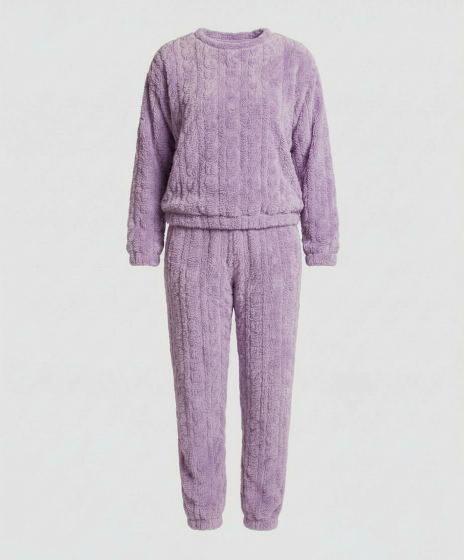 Kuscheliges Damen Fleece-Pyjama-Set | Echoarchiv