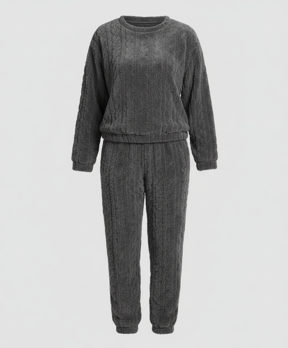 Kuscheliges Damen Fleece-Pyjama-Set | Echoarchiv