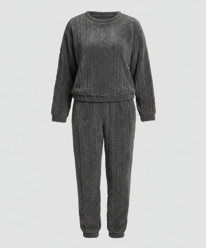 Kuscheliges Damen Fleece-Pyjama-Set | Echoarchiv