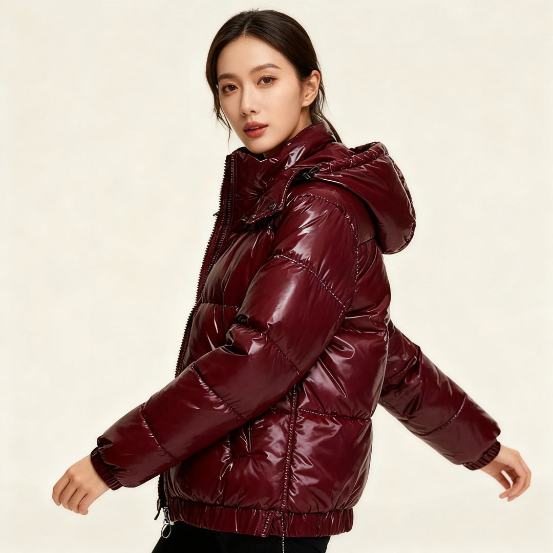 Damen glänzende Winterjacke mit Kapuze – Wasserabweisend & Wärmeisoliert – Avérine