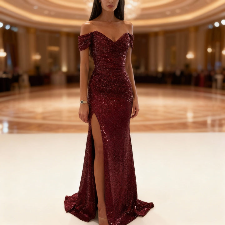 Echoarchiv | Off Shoulder Abendkleid mit Pailletten, Schlitz und Figurbetontem Schnitt für Damen