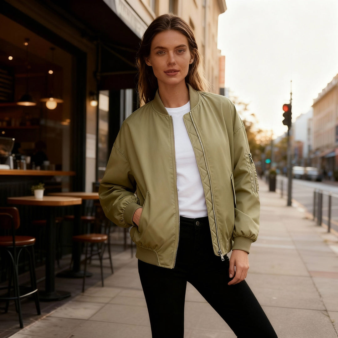 Damen lässige Oversized-Bomberjacke mit praktischen seitlichen Eingrifftaschen und Stehkragen Echoarchiv