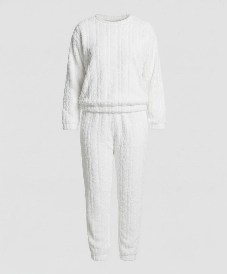 Kuscheliges Damen Fleece-Pyjama-Set | Echoarchiv
