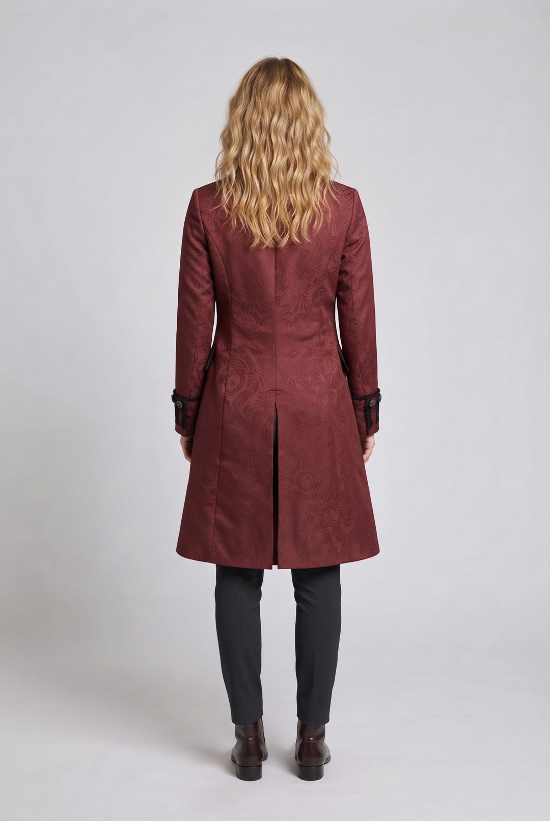 Damen eleganter Frack mit aufwändigem Jacquardmuster Echo Archiv