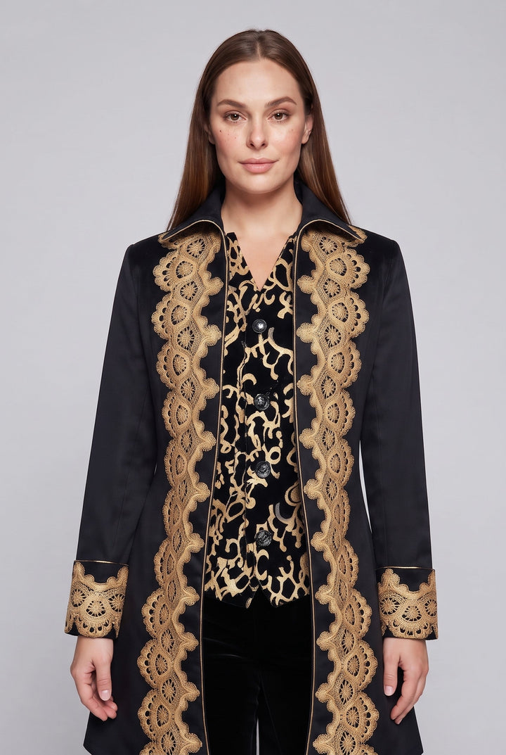 Damen elegante Frack mit feiner goldener Stickerei und asymmetrischem Saum Echo Archiv