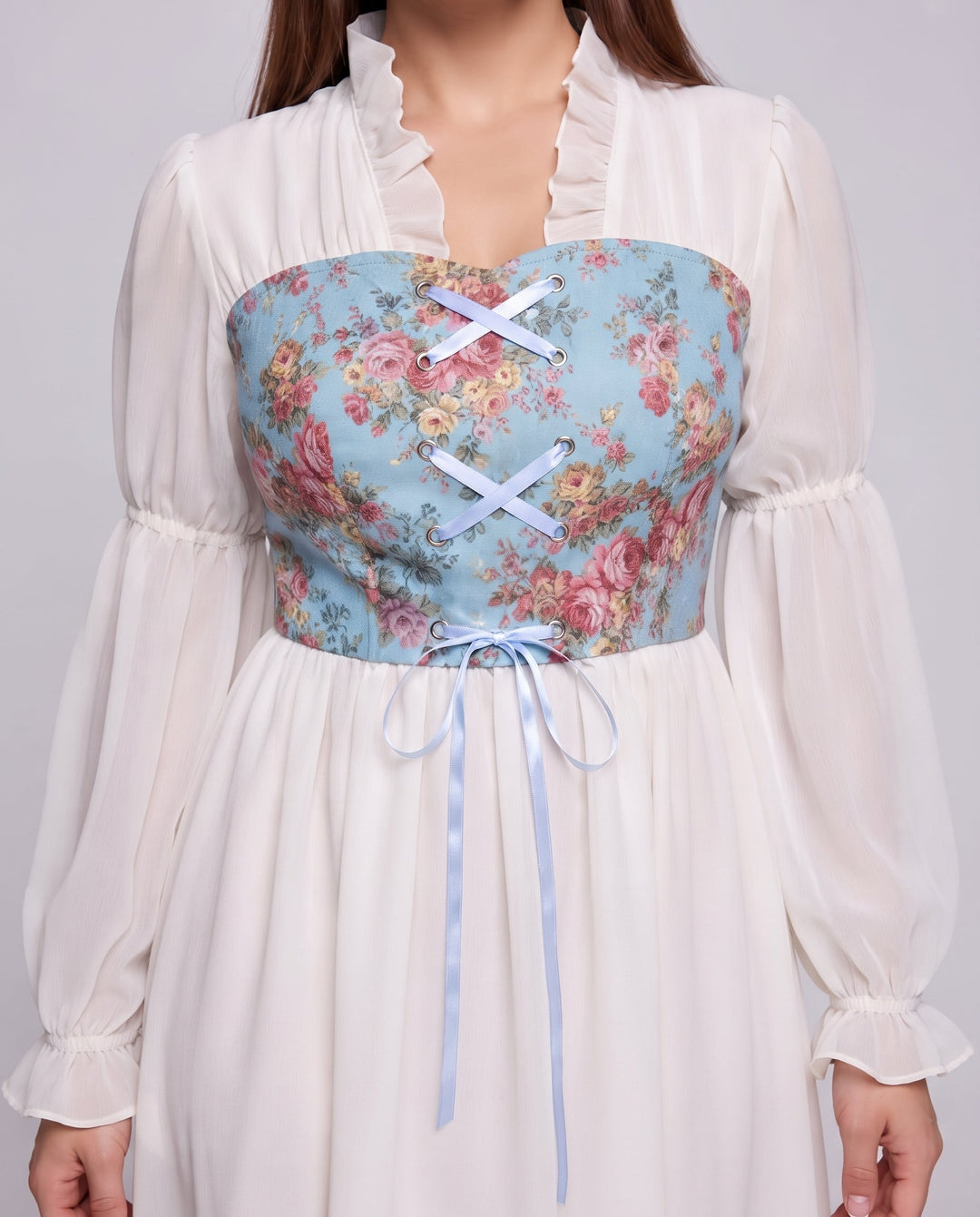 Frauen romantisches Maxikleid mit Rüschen und floralem Muster Echo Archiv