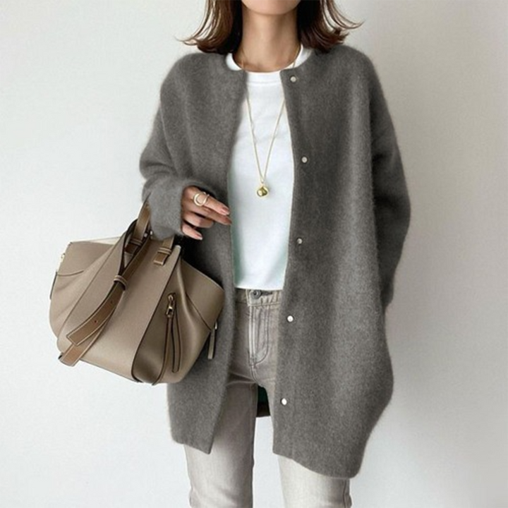 Echoarchiv | Raffinierte Strickjacke mit Stil