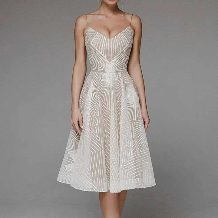 Echoarchiv | Elegantes Midi Kleid Für Anlässe Tagsüber Und Abends