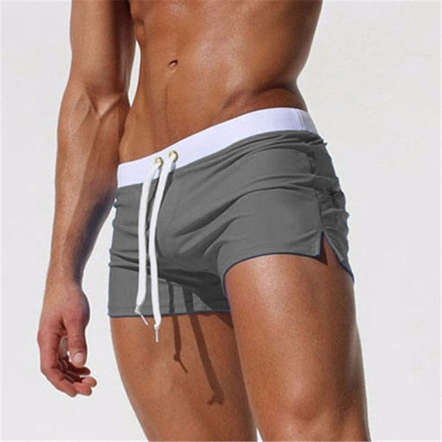 Echoarchiv | Moderne Badehose Modell mit Komfortbund