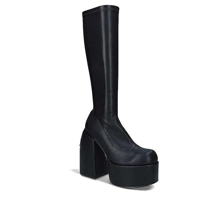 Echoarchiv | Kniestiefel mit hohem Absatz: DamenEchoarchiv 2024