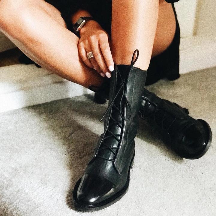 Echoarchiv | Vintage-Stiefeletten mit Absatz für Damen