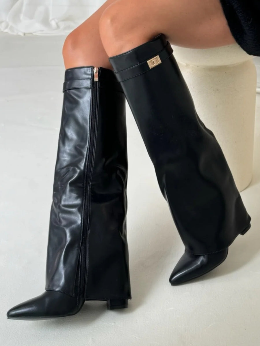 Hohe Stiefel aus PU-Leder - Spitzes Ende - Stiefel mit Absatz - Stiefel mit weitem Schaft Echoarchiv