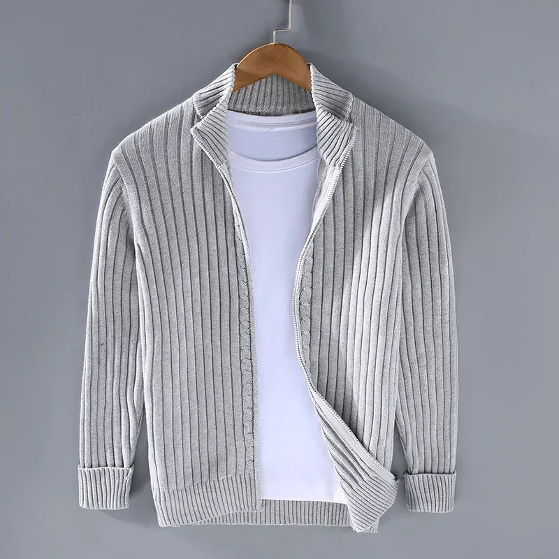 Strickjacke aus Merinowolle mit Reißverschluss – Veloura
