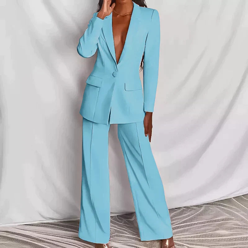 Echoarchiv | Stilvolles Set Bestehend Aus Edlem Blazer Und Eleganter Hose