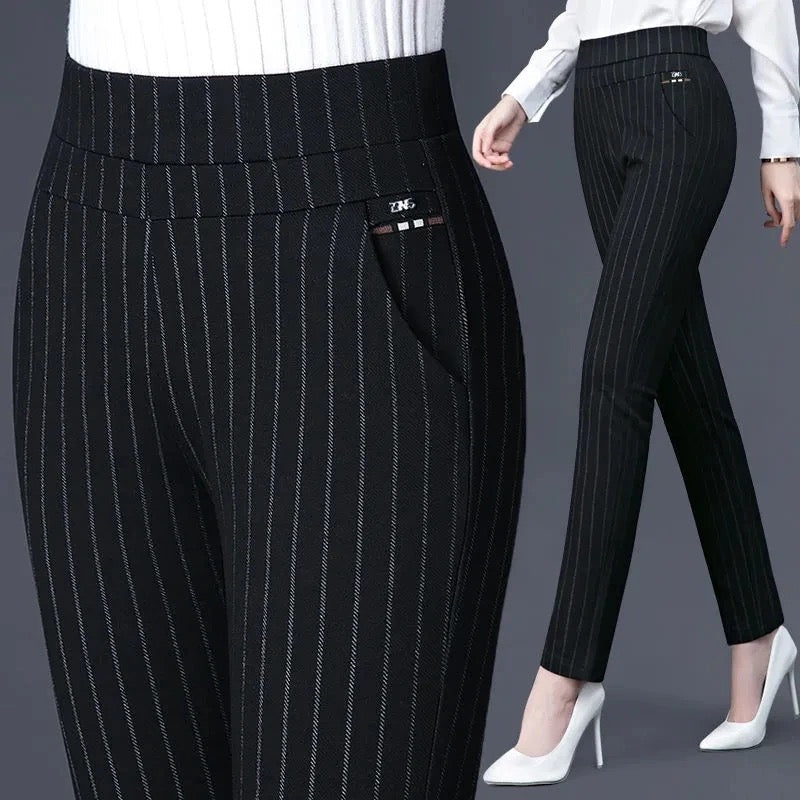 Echoarchiv | Hose Schick Elegant