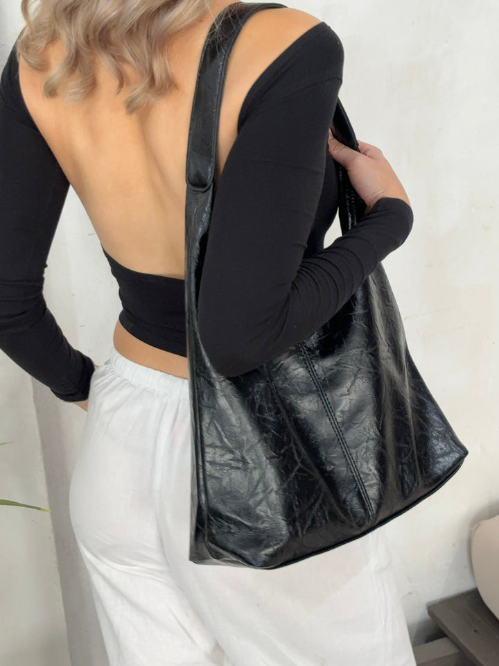 Distressed Vegan LEchoarchivther Tote