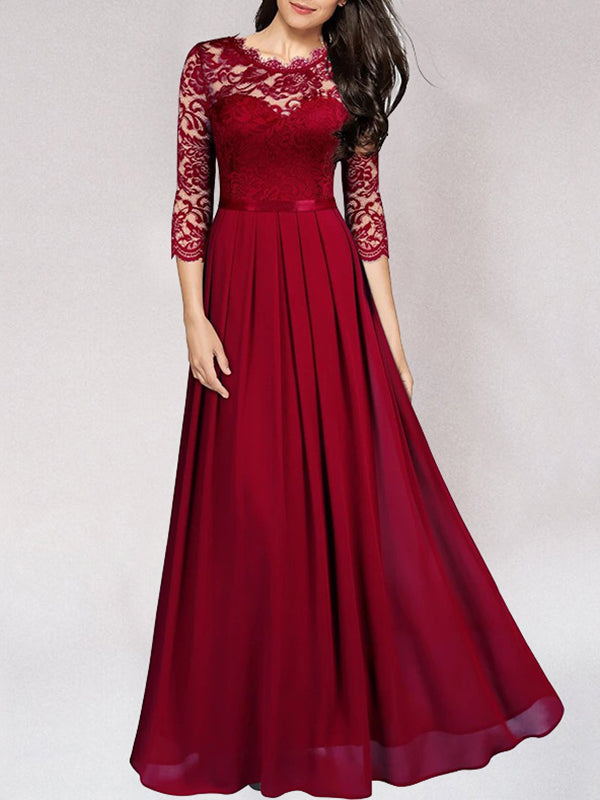 langes, elegantes Brautjungfernkleid aus fließender Spitze – Élara