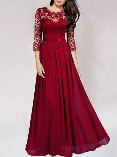 langes, elegantes Brautjungfernkleid aus fließender Spitze – Élara