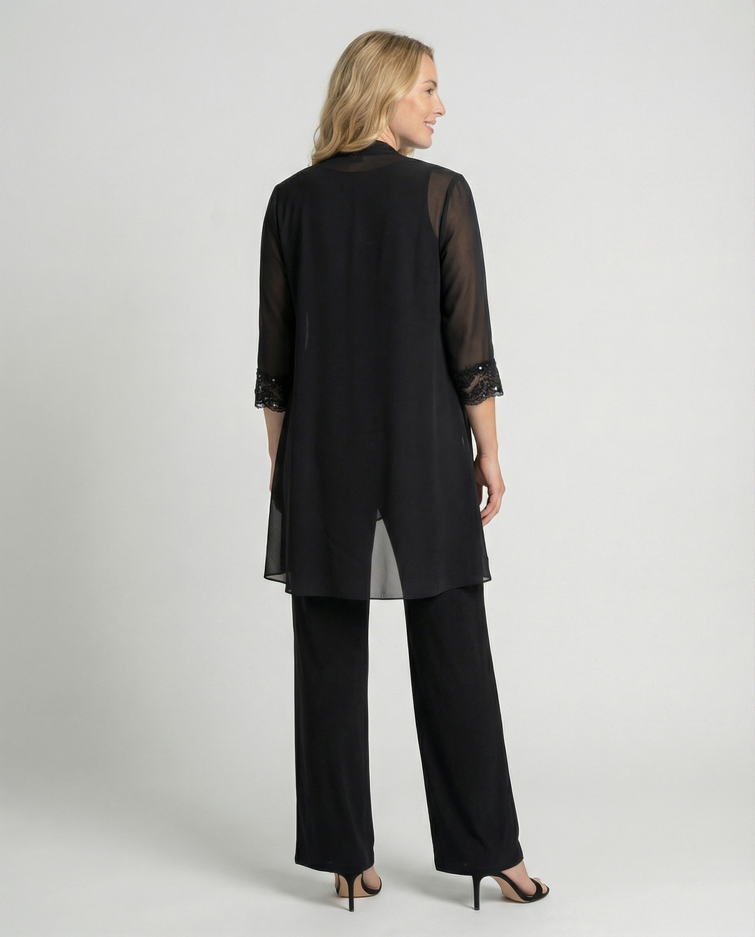 Echoarchiv | Damen Dreiteiler Mit Transparenter Jacke Und Hose