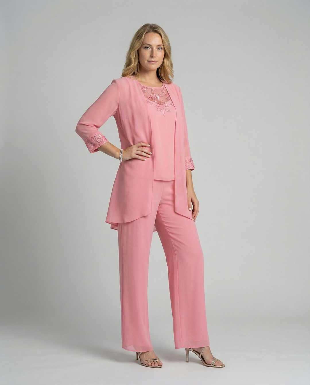 Echoarchiv | Damen Dreiteiler Mit Transparenter Jacke Und Hose