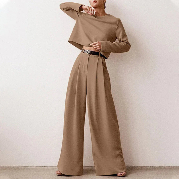 Echoarchiv | Trendy Geschäftsanzug - Top+Hose