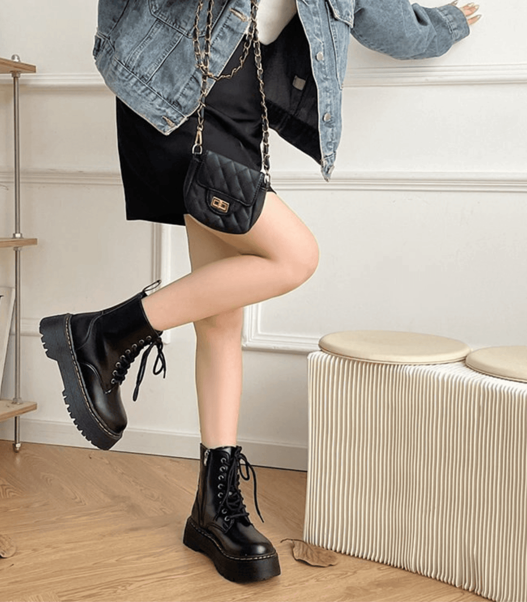 Lederstiefel - Schnürschuhe - Schwarz - Chunky Stiefel - Damenstiefel Echoarchiv