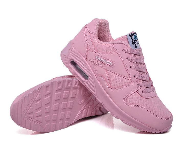 Orthopädische schuhe mit schwarzer Augenmusterung