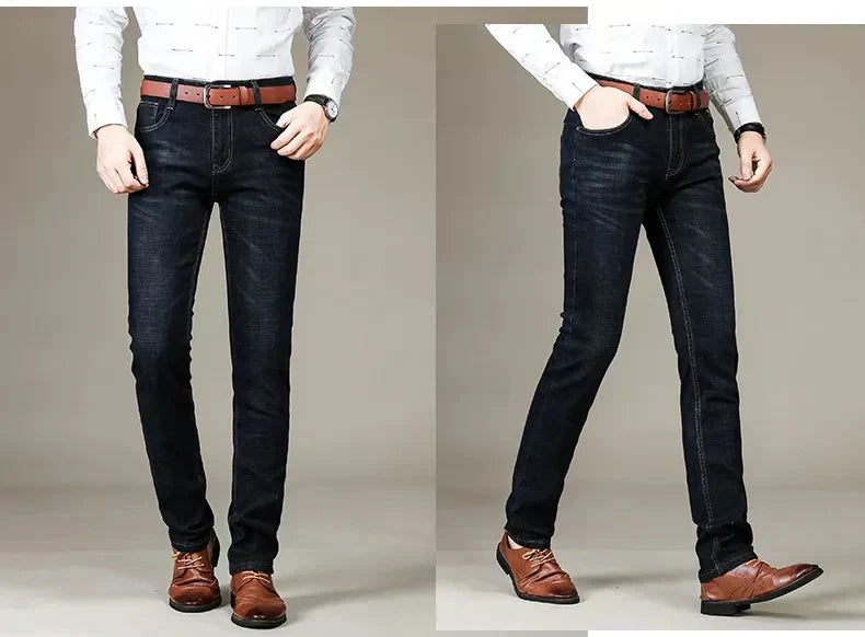 Gerade geschnittene Stretchjeans für Herren – Vardeno