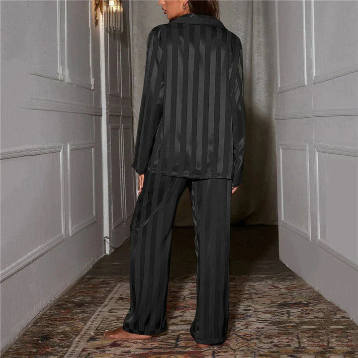 Echoarchiv | Satin Pyjamas