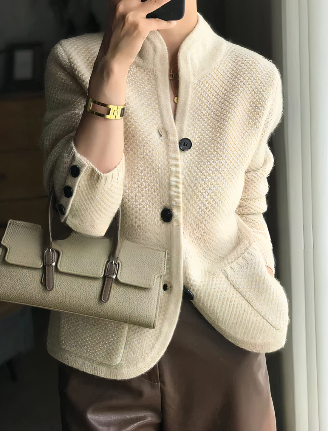 Strickjacke mit Knopfleiste – Veloura