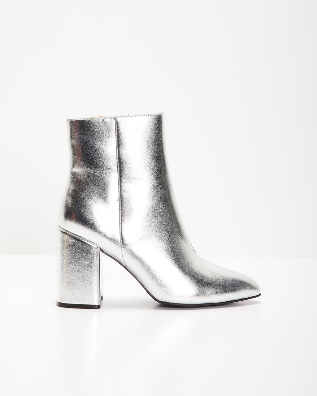 Anara | Stiefelette – Varelle