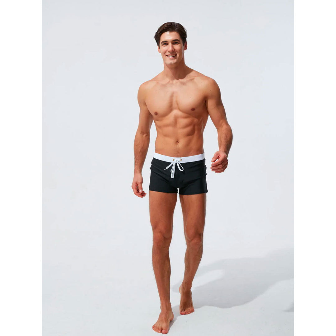 Echoarchiv | Moderne Badehose Modell mit Komfortbund
